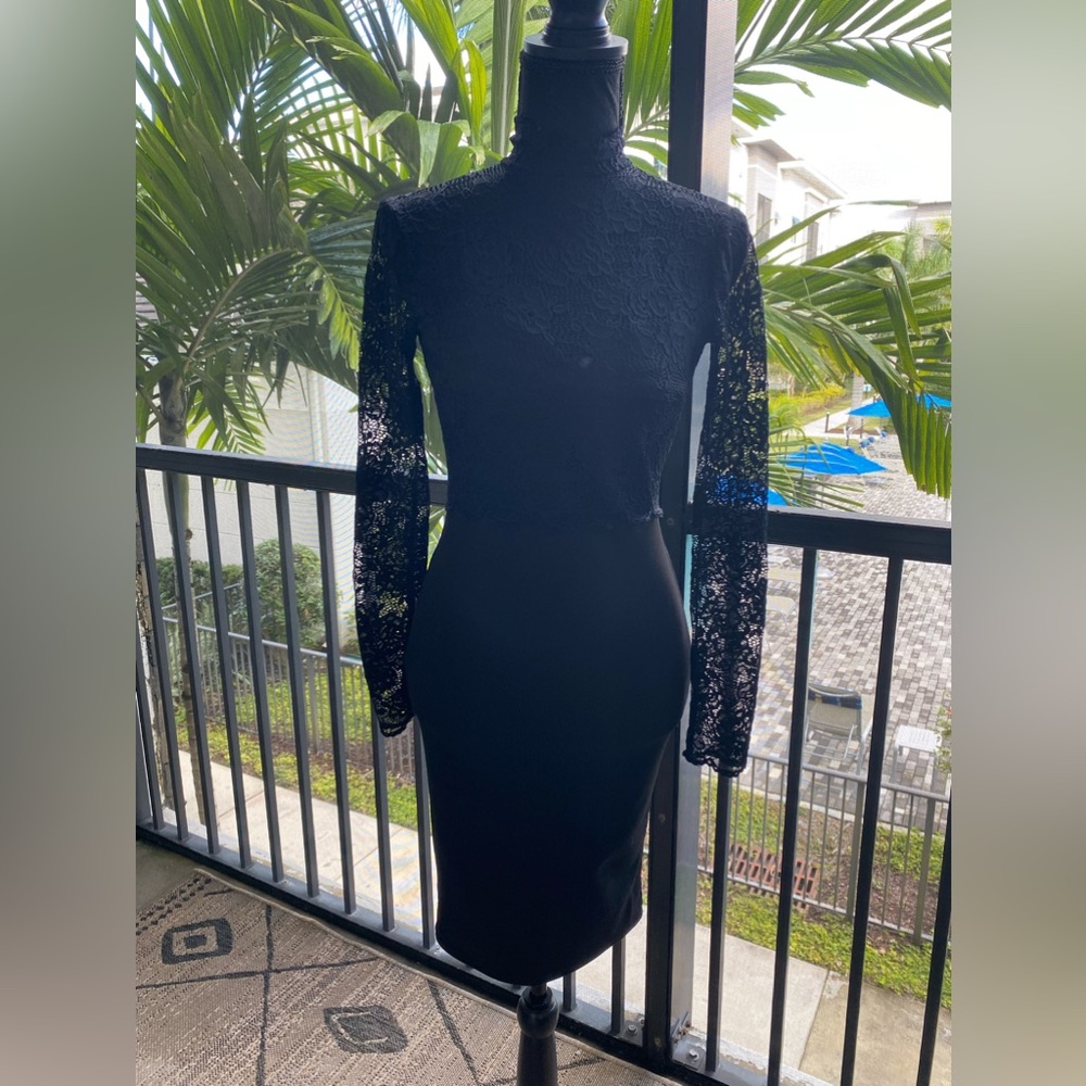 Windsor dress with knitted top